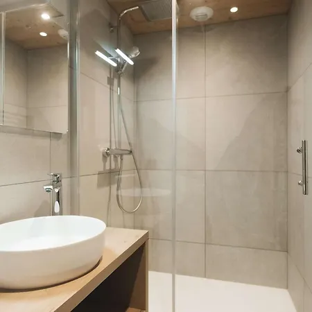 Renove 34m², 4 Pers, 2 Ch, Au Coeur De Avec Acces Pistes Et Wifi - Fr-1-545-29